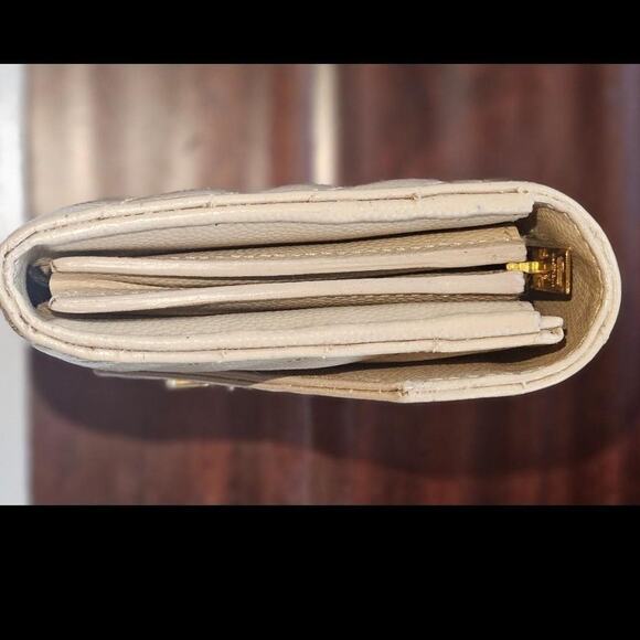 Authentic YSL Cassandre Large Flap Wallet in Grained Leather - Picture 4 of 8